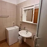 2 * Ljubač